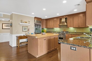 580 E Main St Manasquan NJ-008-010-4M3A7