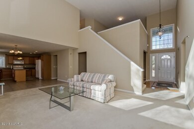006-Living_Room-1519025-mls.jpg