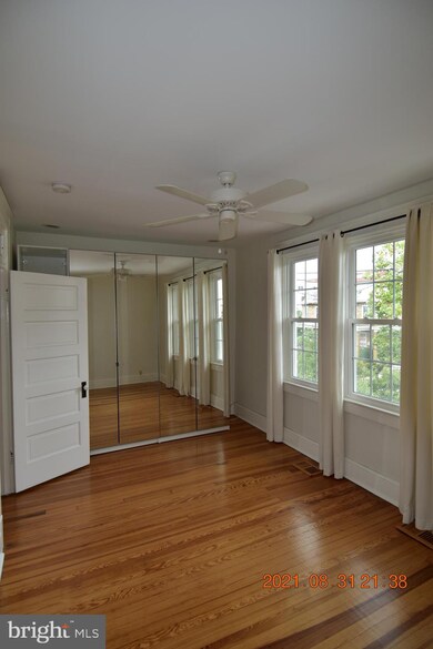 613 Girard St NE, Washington, DC 20017 - photo 6