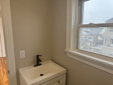 89 Murray St unit 3, Fall River, MA 02720 - photo 5