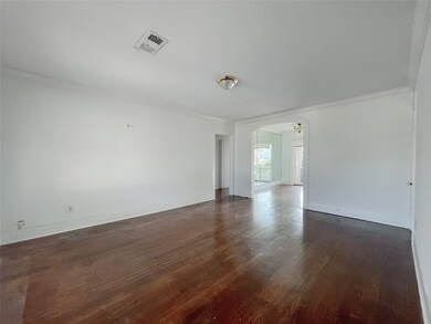 2528 Driscoll St unit D, Houston, TX 77019 - photo 5