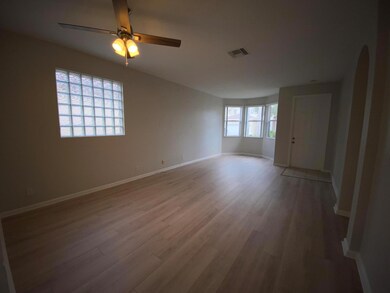 1215 Rosegate Blvd, Riviera Beach, FL 33404 - photo 4