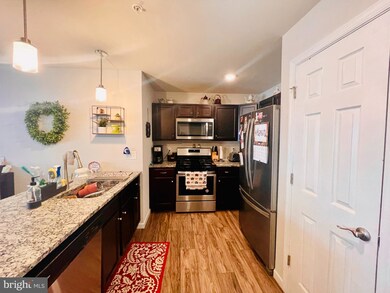 3065 Goshen Dr unit M57 L, Pennsburg, PA 18073 - photo 5