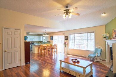 06. Livingroom-4