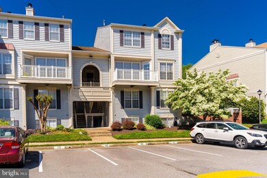 9244 Cardinal Forest Ln unit 201, Lorton, VA 22079 - photo 2