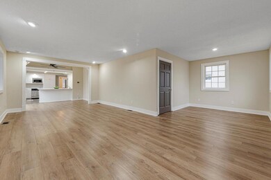 605 10th Ave NW, Austin, MN 55912 - photo 5