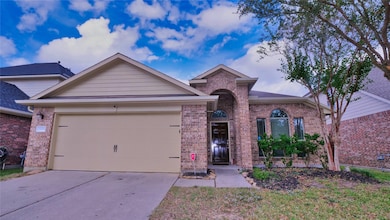 21914 Winsome Rose Ct, Cypress, TX 77433 - photo 2