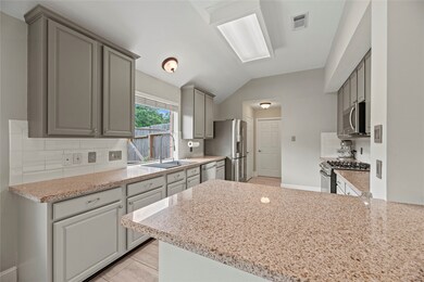 8202 Morning Dawn Dr, Houston, TX 77095 - photo 6