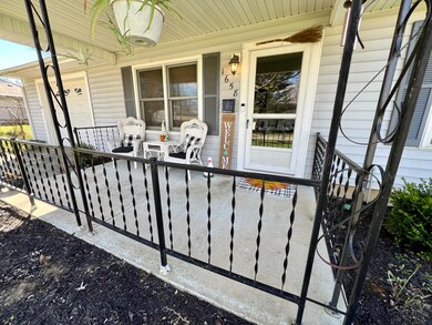 1658 Bowman Dr, Xenia, OH 45385 - photo 3