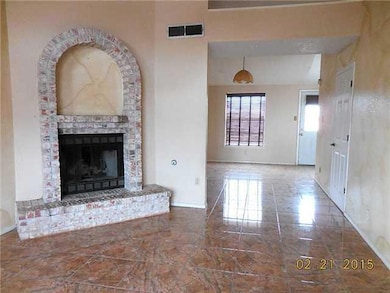 15327 Woodhill Ct, Horizon City, TX 79928 - photo 2