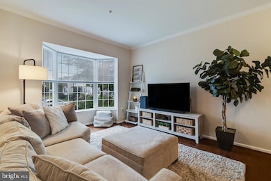 2553 Selkirk Ct, Crofton, MD 21114 - photo 5