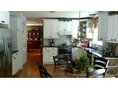 22 Battey Dr, Greenville, RI 02828 - photo 7