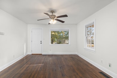 809 E Mobile St, Florence, AL 35630 - photo 5