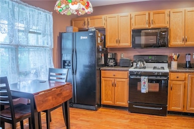 2059 Pelican Dr, Franklin, IN 46131 - photo 3