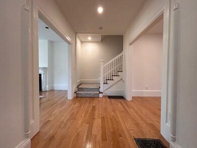 31 Elm St unit 33, Brookline, MA 02445 - photo 4