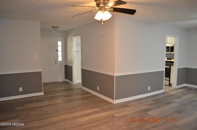 1471 Royalwyn Dr, Macon, GA 31220 - photo 6