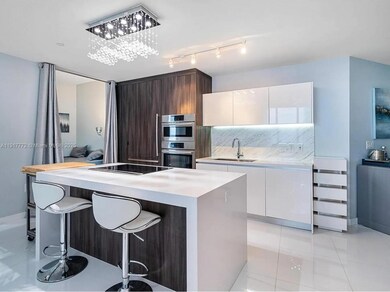 Paramount at Miami Worldcenter unit 3909, Miami, FL 33132 - photo 4