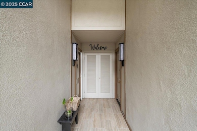 1317 Canyonwood Ct unit 4, Walnut Creek, CA 94595 - photo 6