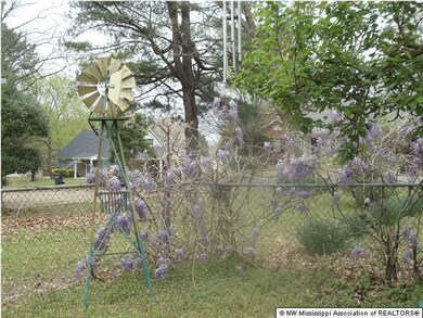 1493 Pontotoc St, Hernando, MS 38632 - photo 2