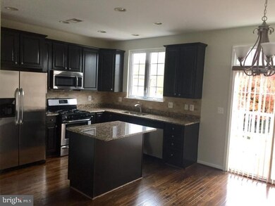 24706 Clock Tower Square, Stone Ridge, VA 20105 - photo 2