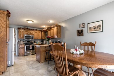 RE_207 N Maplecrest-7