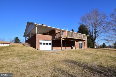 17722 Senedo Rd, Edinburg, VA 22824 - photo 4