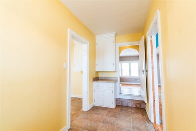 1714 Birch St, Cedar Falls, IA 50613 - photo 7