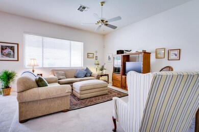 753 W Locust_018