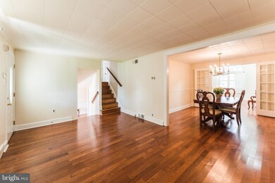 2525 Rosewood Ave, Abington, PA 19001 - photo 3