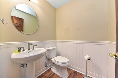1/2 Bath