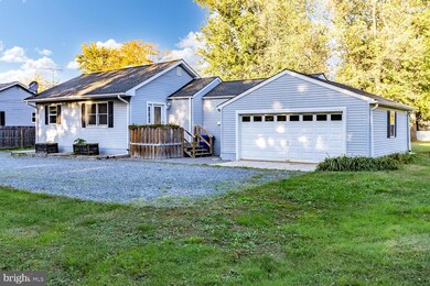 907 Bordentown Rd, Columbus, NJ 08022 - photo 2