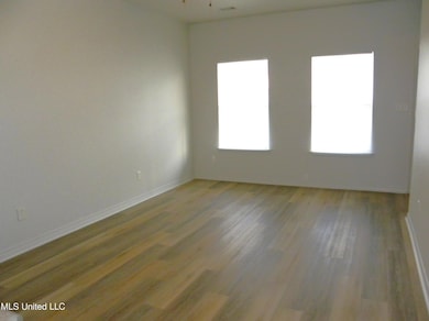 2425 Esplanade St unit B, Ocean Springs, MS 39564 - photo 2