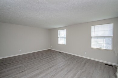 1846 Pueblo Dr, Xenia, OH 45385 - photo 4