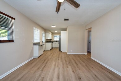 6303 S Lansdale Cir, Tampa, FL 33616 - photo 2