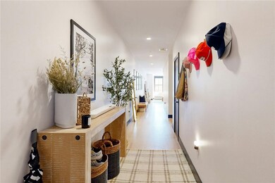 32 Custom House St unit 401, Providence, RI 02903 - photo 4