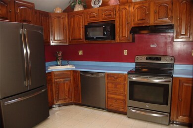 Eat in Kitchen
