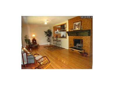 Living Rm w/Gleaming Hardwood Floors. See-Thru Fir