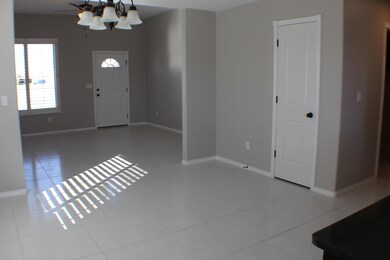 13628 Garforth Ave, El Paso, TX 79928 - photo 5