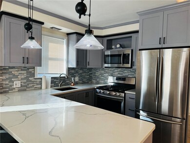 17 Mason Ave, Bristol, RI 02809 - photo 2