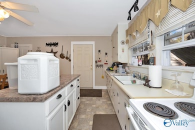 21345 Lake Bates Rd, Athens, AL 35614 - photo 6