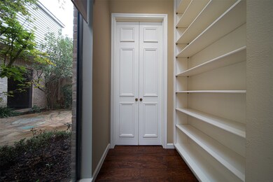 124 Gessner Rd, Houston, TX 77024 - photo 6