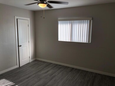 1346 E Willetta St unit 8, Phoenix, AZ 85006 - photo 6