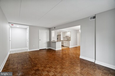 260 Montgomery Ave unit 302, Haverford, PA 19041 - photo 2
