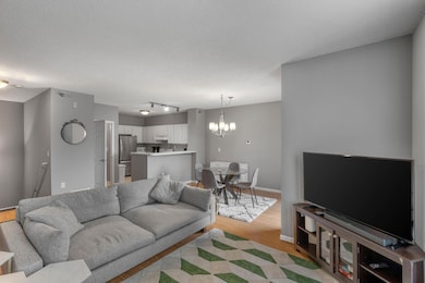 680 N 2nd St unit 403, Minneapolis, MN 55401 - photo 5