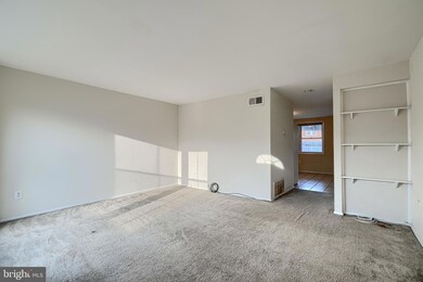 7847 Saint Claire Ln, Dundalk, MD 21222 - photo 6