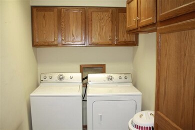 314 W 4th St, Hugoton, KS 67951 - photo 5