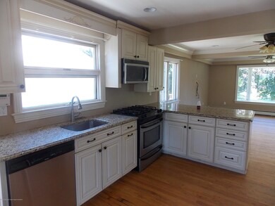 31 Cross St, Little Silver, NJ 07739 - photo 7