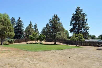 20897 Westview Dr, Bend, OR 97702 - photo 3