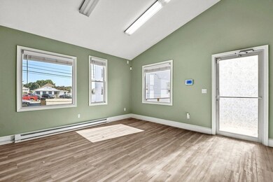 545 Brayton Ave unit 1, Fall River, MA 02721 - photo 3