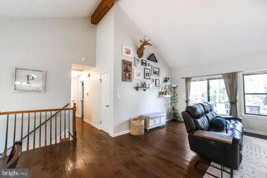 23227 Holly Hill Ln, California, MD 20619 - photo 5